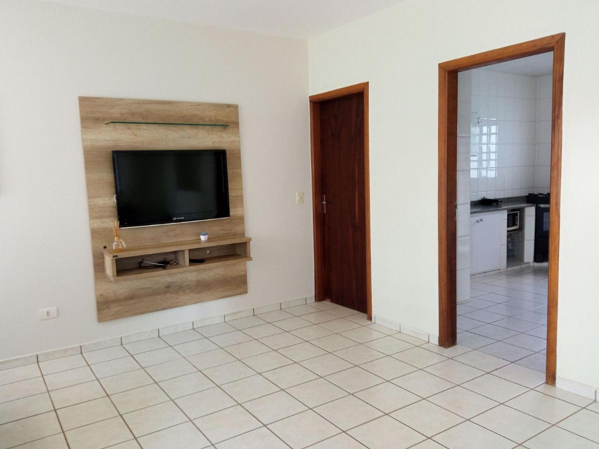 Casa Azul Antares 3 Quartos - Pet Friendly Londrina Exterior photo